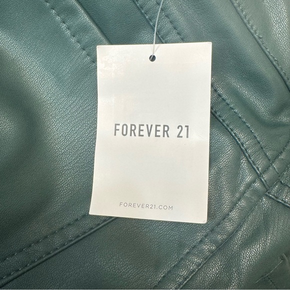 Forever 21 Dark Green Faux Leather Green Pants NWT Bootcut Size Medium Regular - Picture 10 of 13